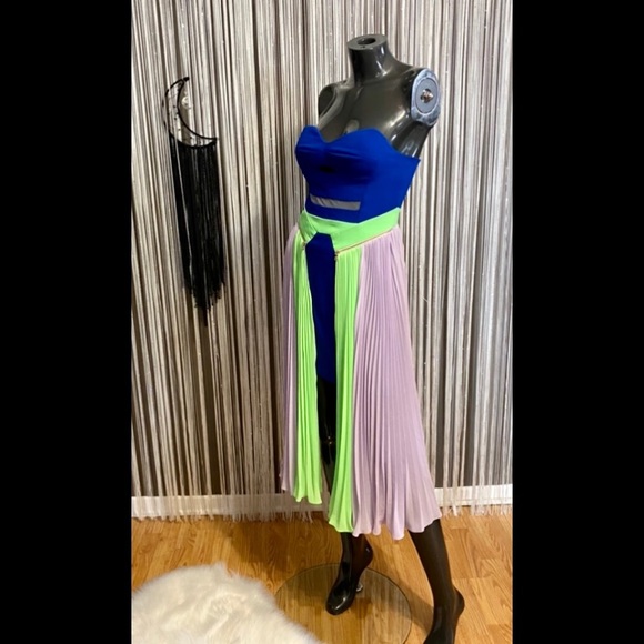 🔻SALE🔻TREE FLOOR🔹NEW WITH TAG - Picture 7 of 15